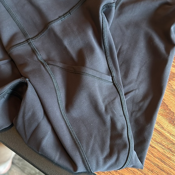 Lululemon Invigorate Leggings - Picture 5 of 7